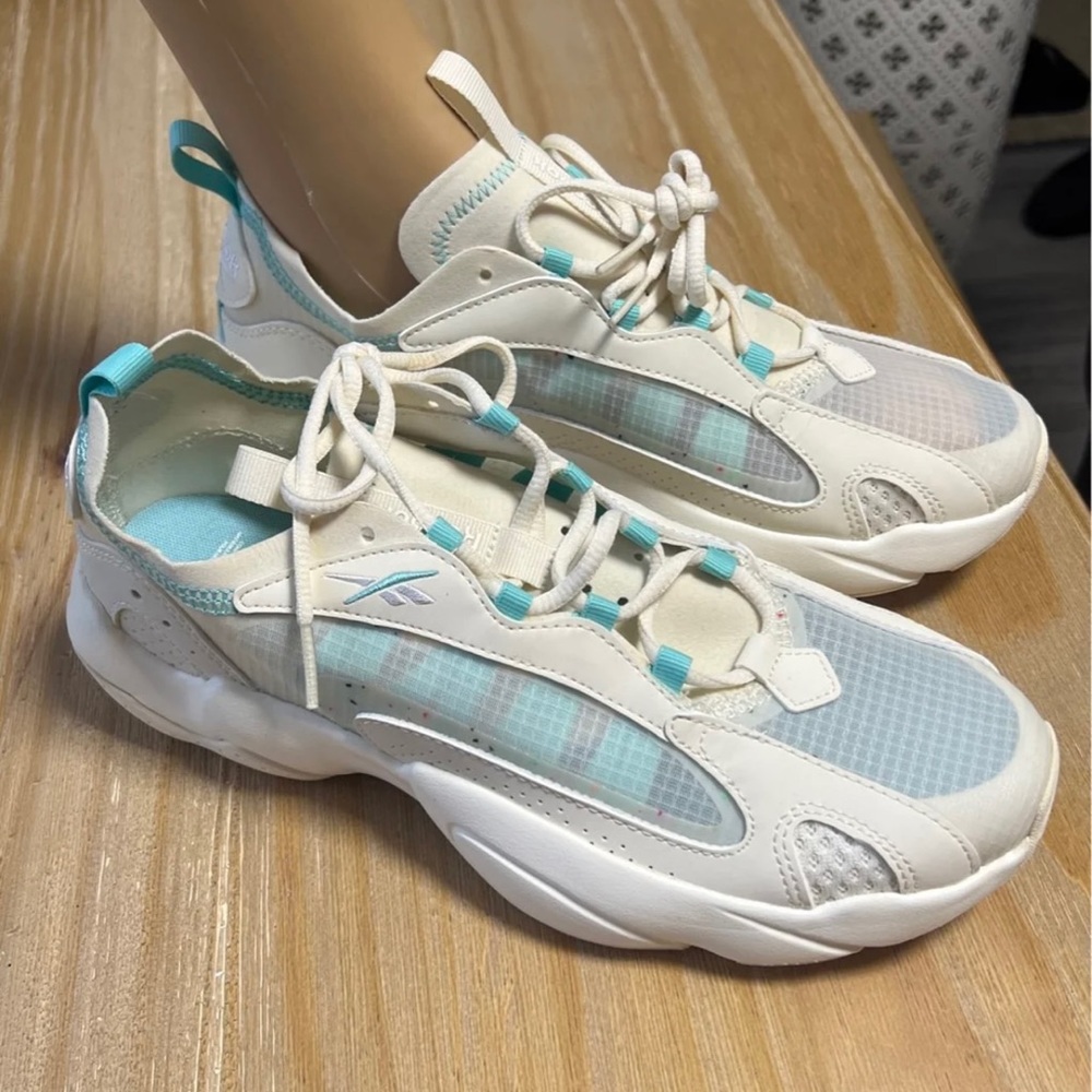 Reebok Royal Pervader Sneakers
